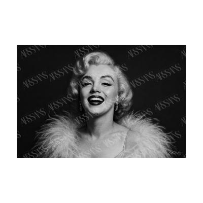 Marilyn Rayonnante – Portrait Glamour Noir & Blanc